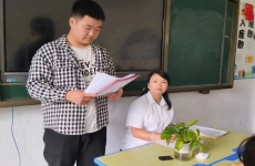 桃李不言 下自成蹊 | <font color=