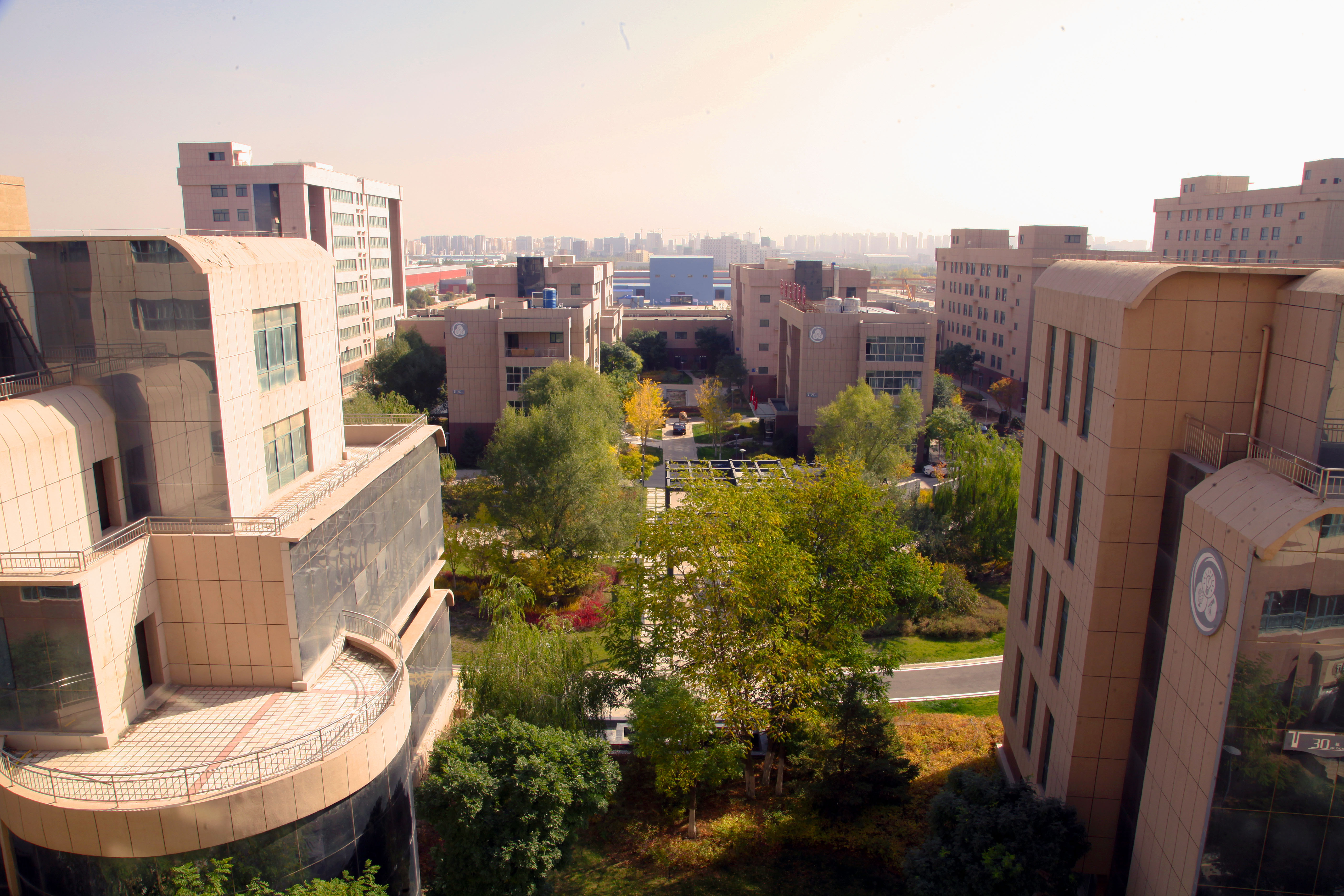 兰州汽修学校与其他汽修学校的差异主要表现在哪里？