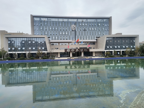 学生报考中专学校后，中专学校招生后的发展方向都有哪些？