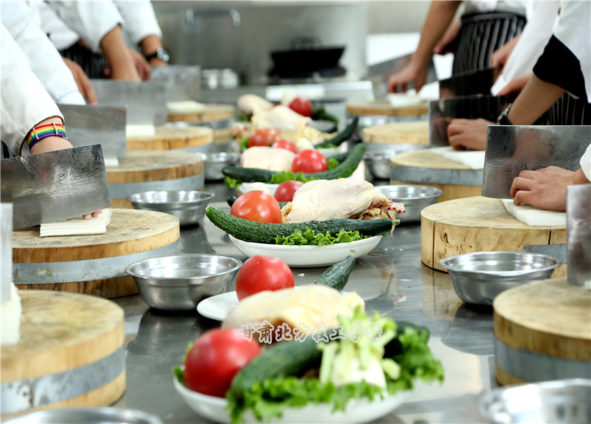 ​兰州烹饪技术学校和你一起了解烹饪专业就业方向