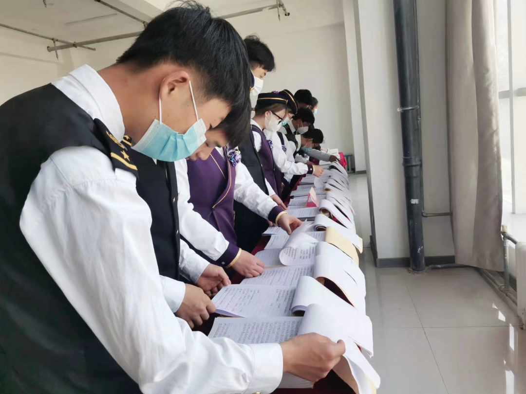 兰州轨道交通运输学校带你了解乘务岗位的需求有哪些
