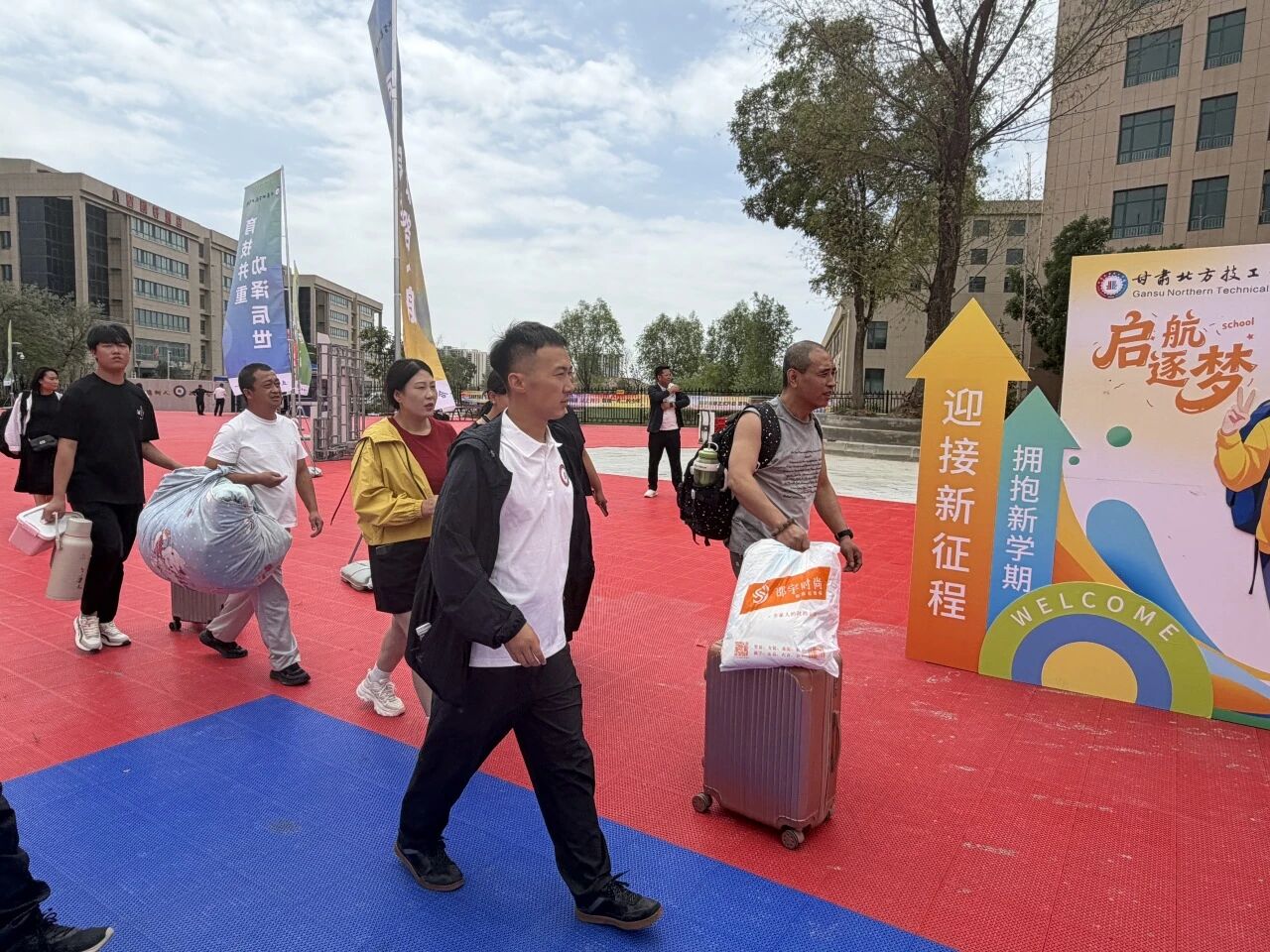 5 5